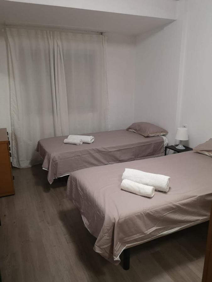 Apartamento Torres Apartment Valencia Bagian luar foto